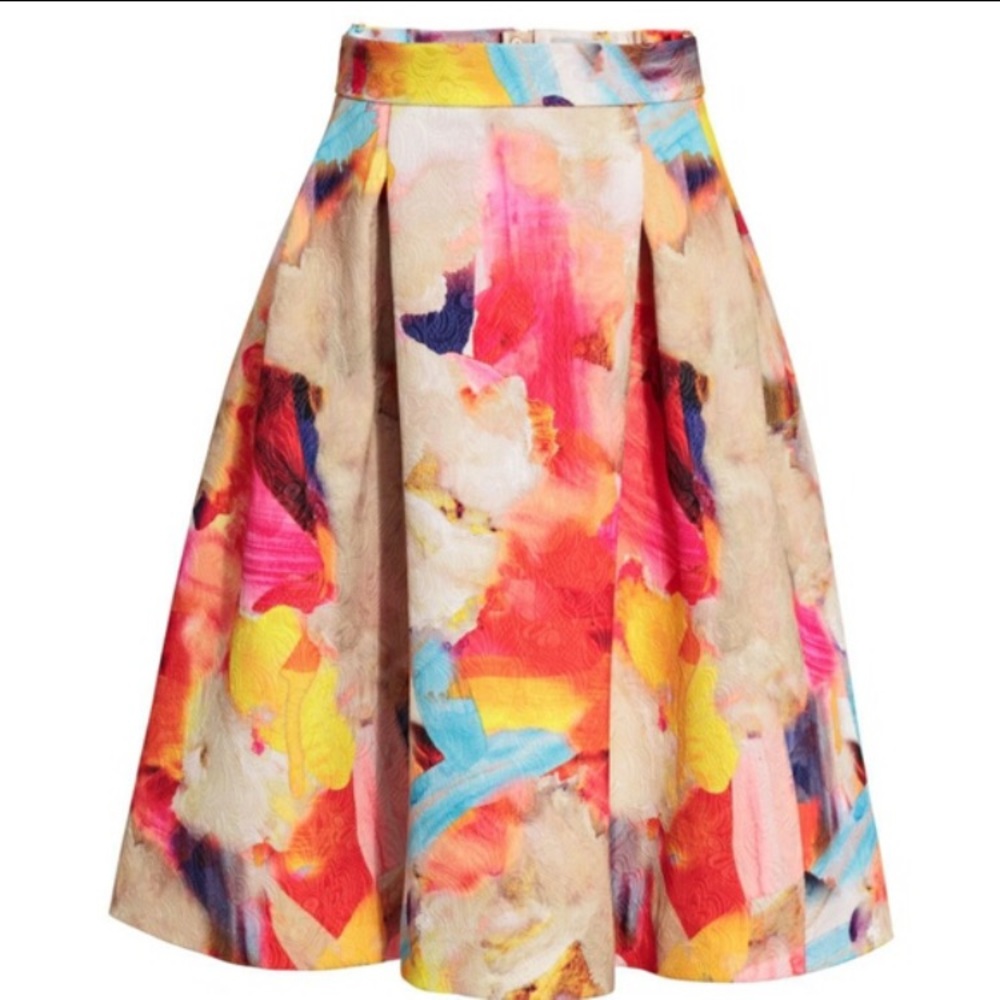 Beautiful watercolour skirt 🌸🌼